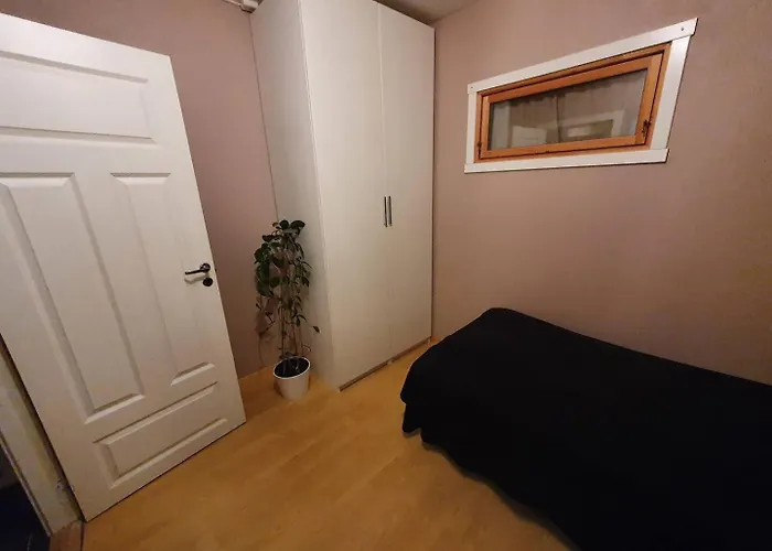 Кемпинг Calm And Tidy In Apartment, 14min Train Ride To Center Осло