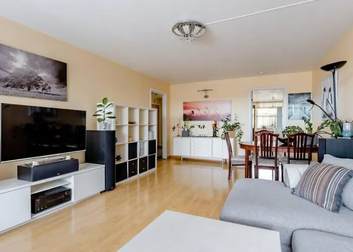 אתר קמפינג Calm And Tidy In Apartment, 14min Train Ride To Center אוסלו